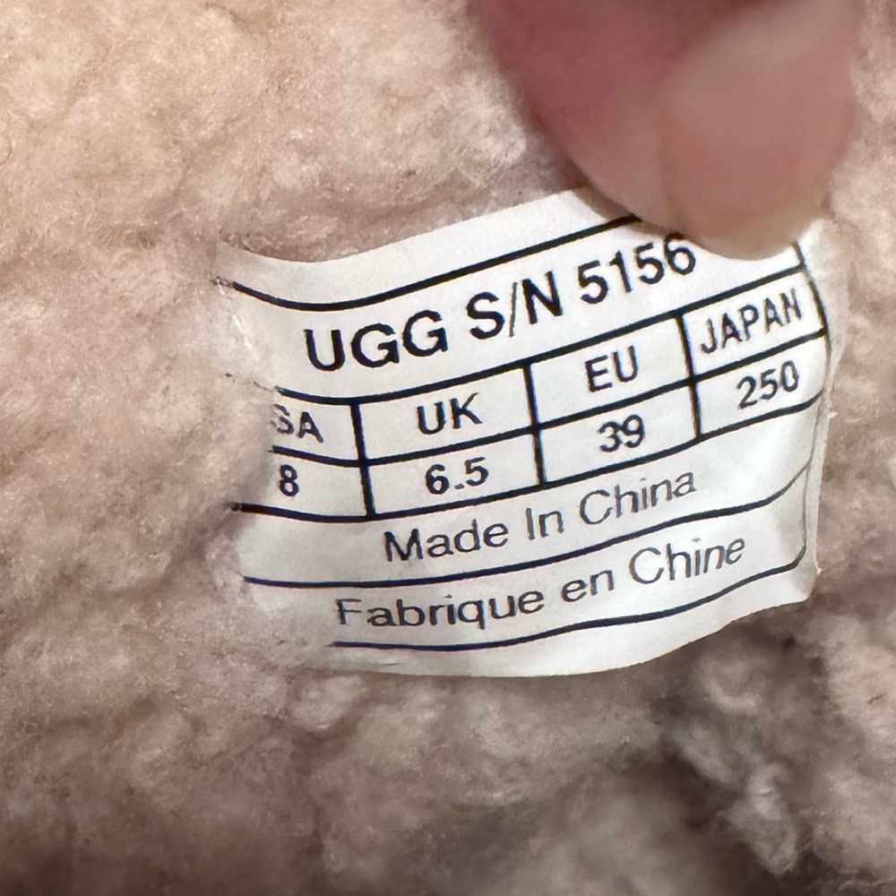 UGG boots - image 10